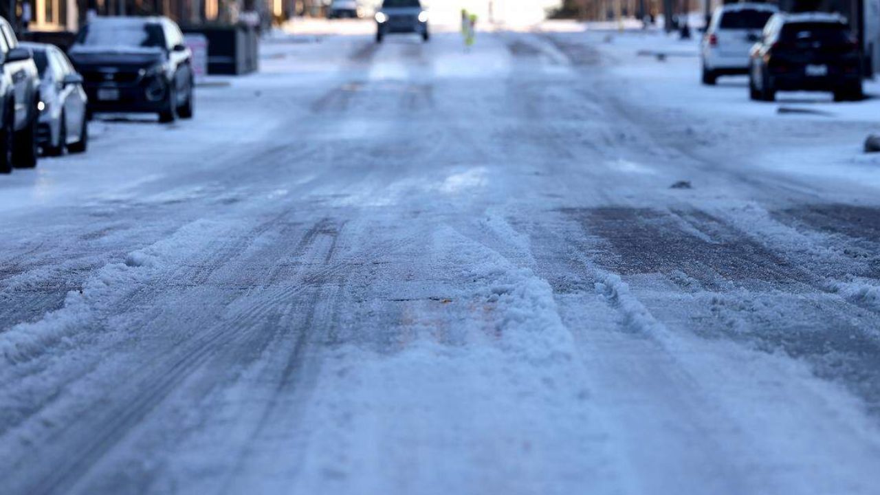 Black Ice and Freezing Fog Linger Across North Texas as Road Conditions Gradually Improve