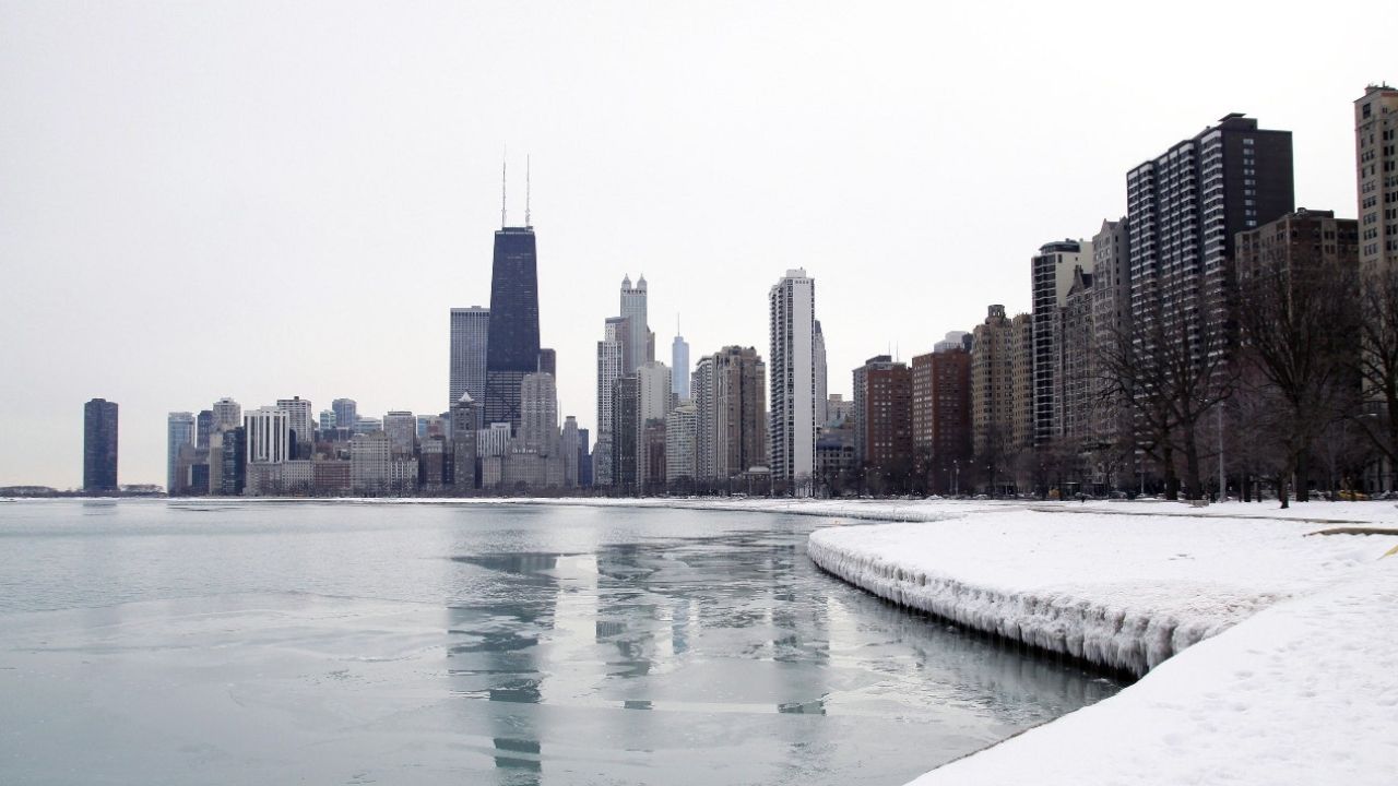 Chicago Braces for Bitter Cold as Sub-Zero Wind Chills Linger and Lake-Effect Snow Returns