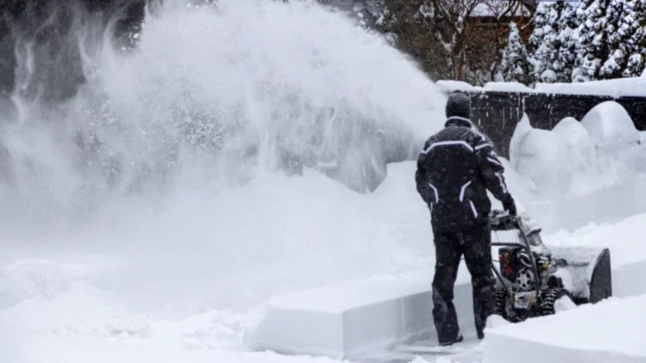 Massachusetts Braces for Winter Shift as Snow Chances Return This Weekend