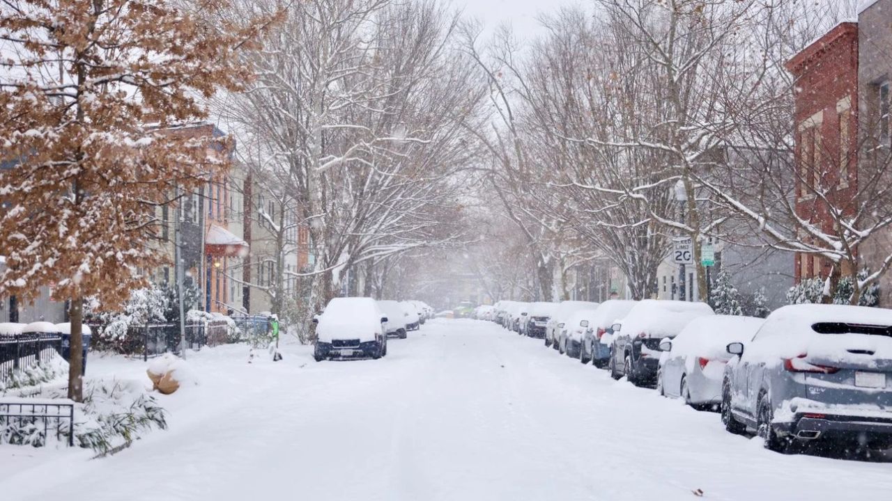 Pittsburgh Area Under Winter Storm Warning As Heavy Snow Targets Western Pennsylvania