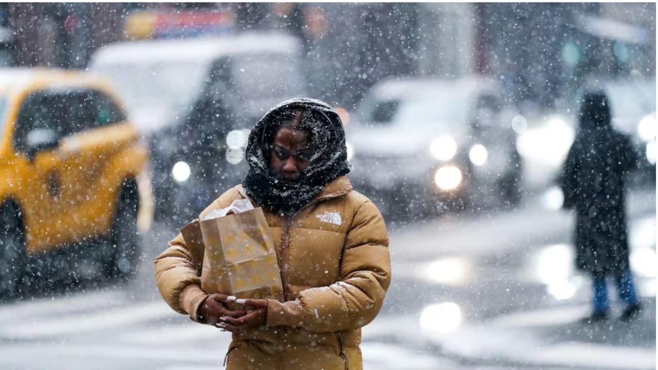 Polar Vortex Shift Could Lock in Prolonged Arctic Cold Across the U.S. Into Late January