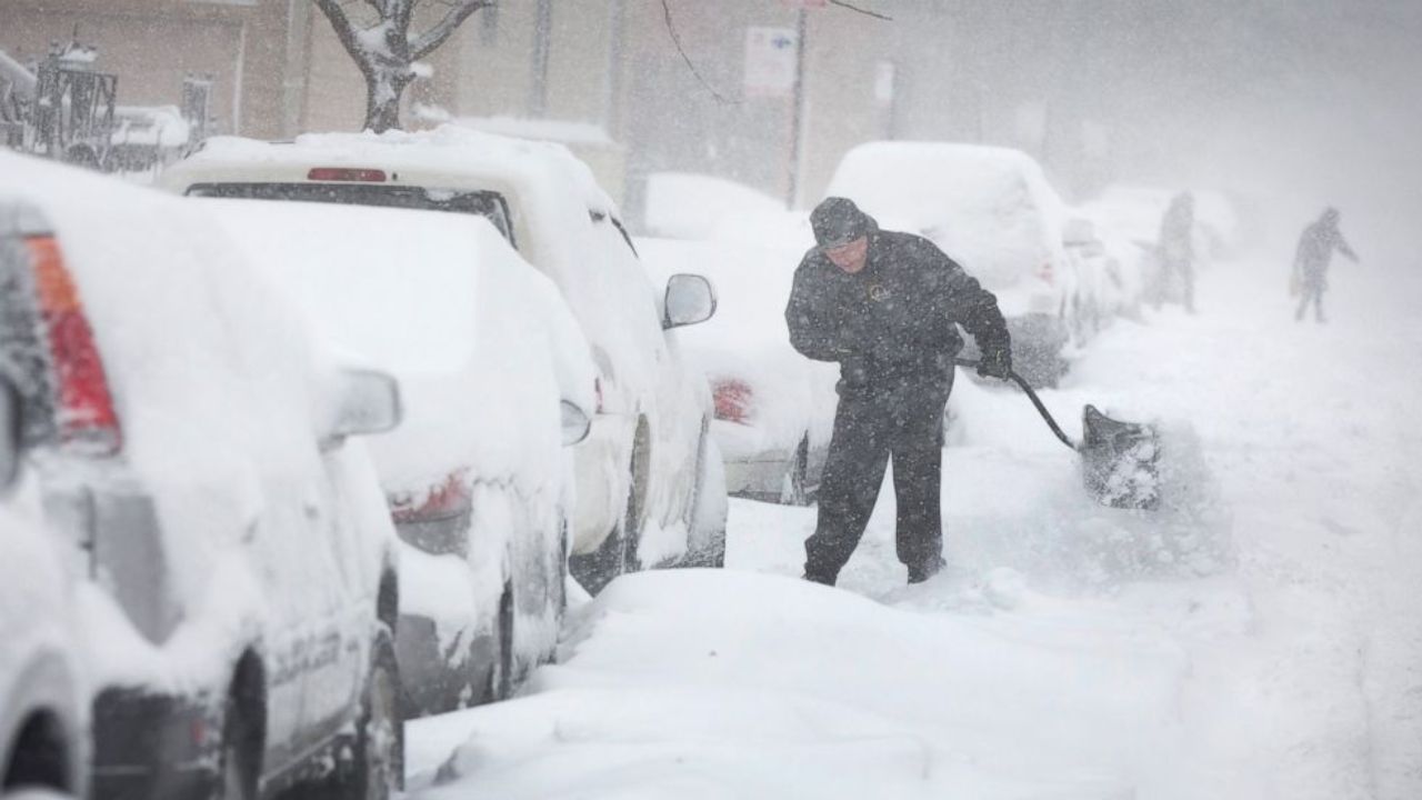 Winter Storm Potential Grows as Jet Stream Realigns Across Central and Eastern U.S.